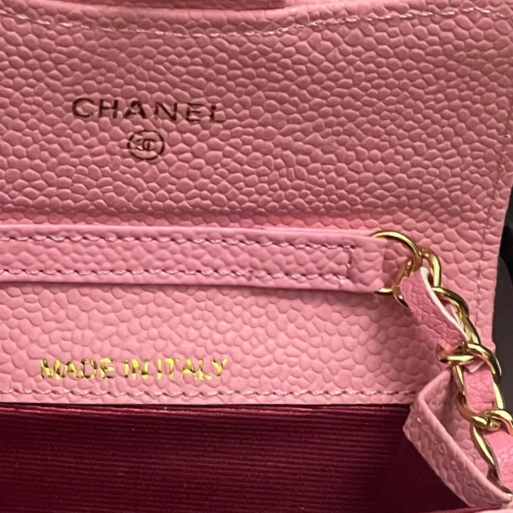 💕💝😍Chanel light Pink Quilted Mini Bag Wallet on chain - Picture 13 of 15